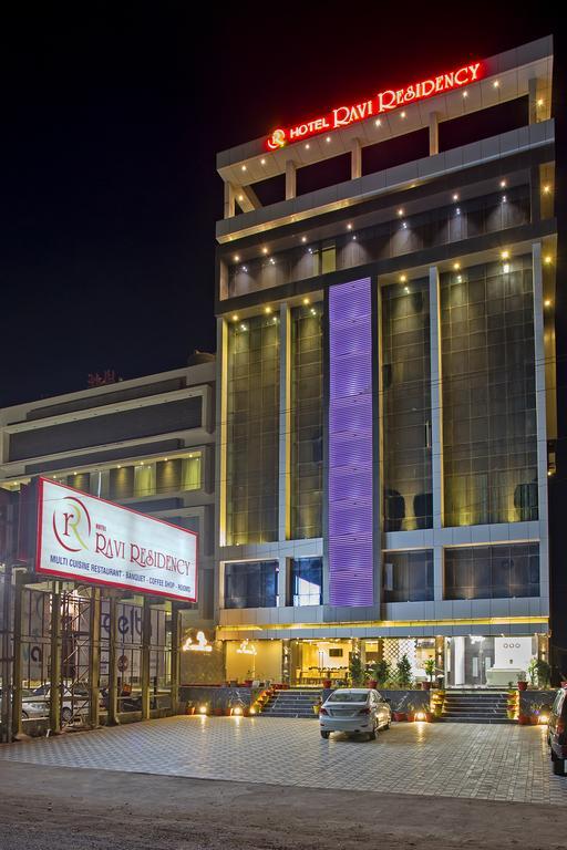 Ravi Residency Otel Morbi Dış mekan fotoğraf