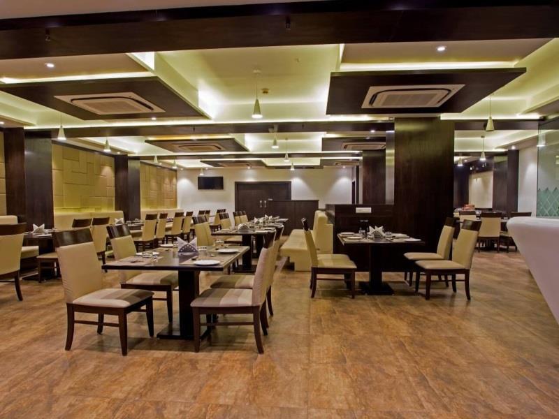 Ravi Residency Otel Morbi Dış mekan fotoğraf