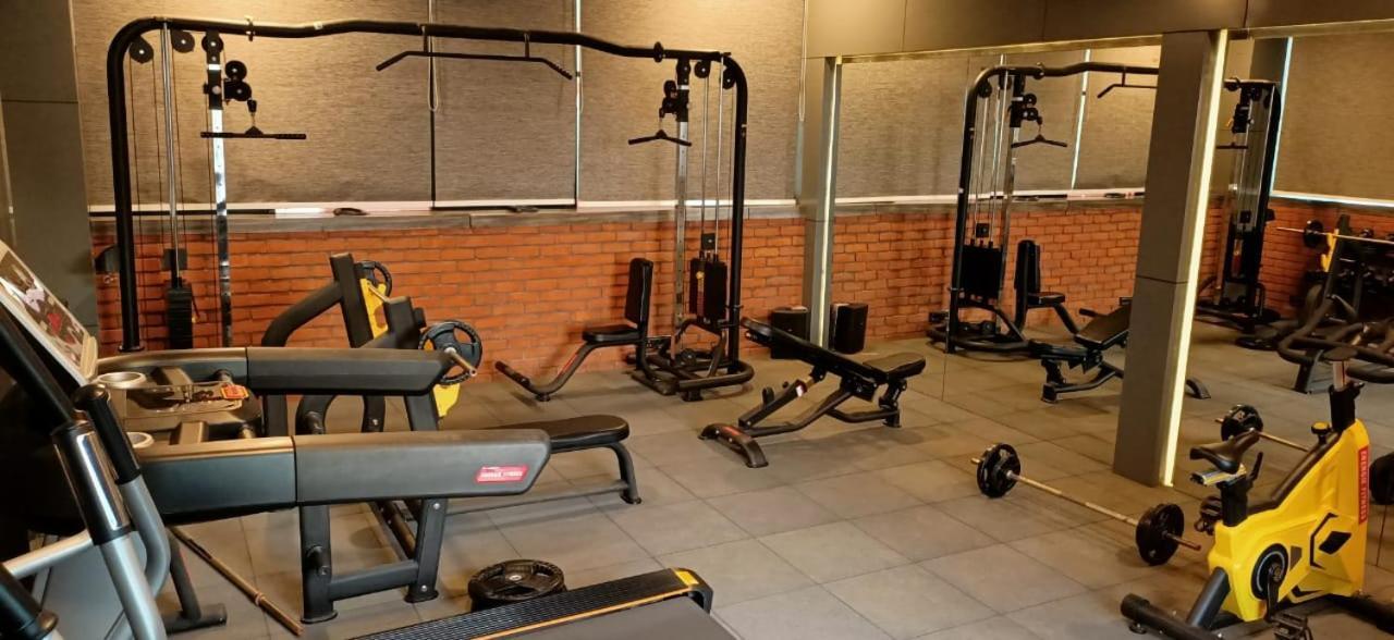 Ravi Residency Otel Morbi Dış mekan fotoğraf